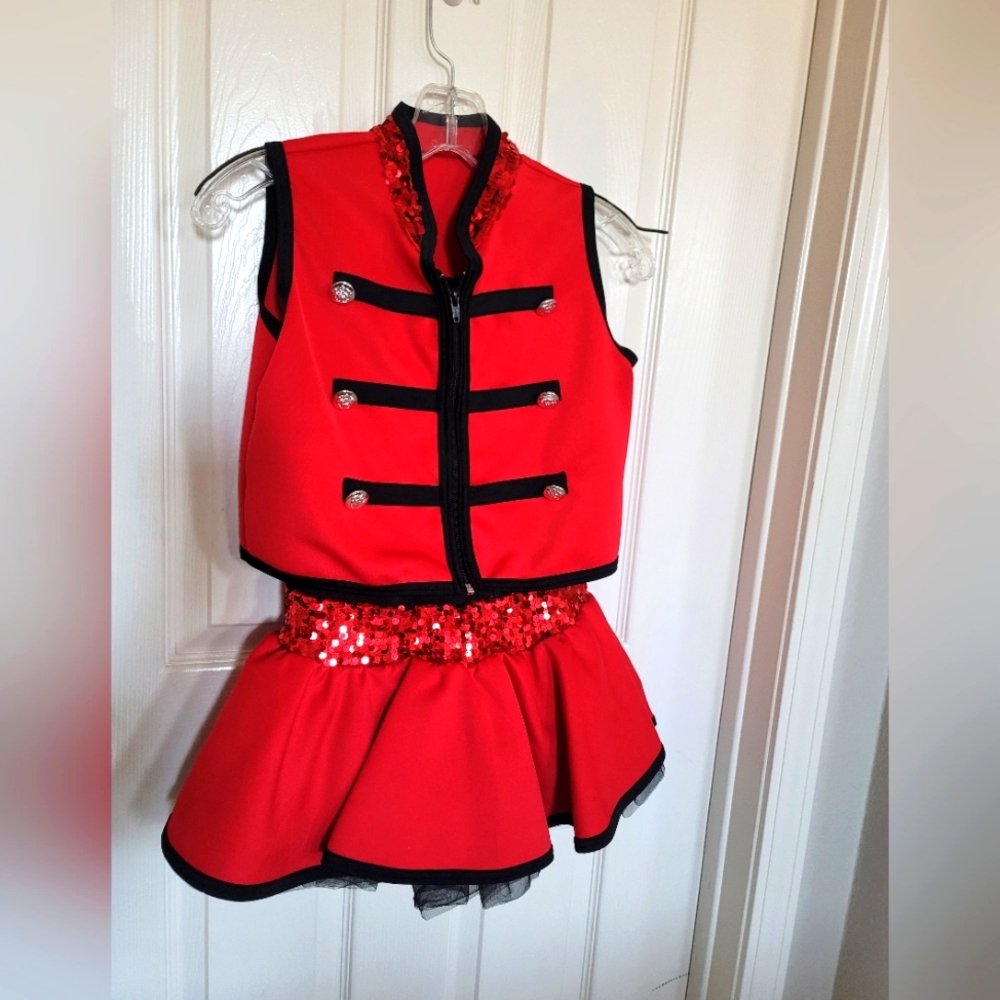 Dance performance 2 piece outfit kids